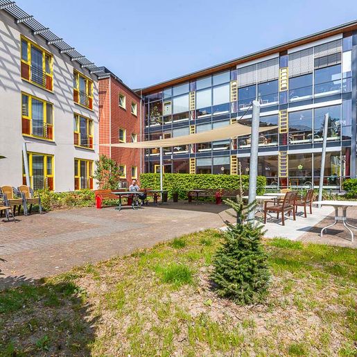 Pflegezentrum "Am Blechenpark" der Senioren Pflege & Betreuung MEDICUS COTTBUS