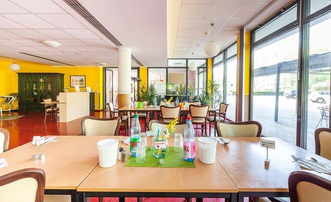 Pflegezentrum "Am Blechenpark" der Senioren Pflege & Betreuung MEDICUS COTTBUS